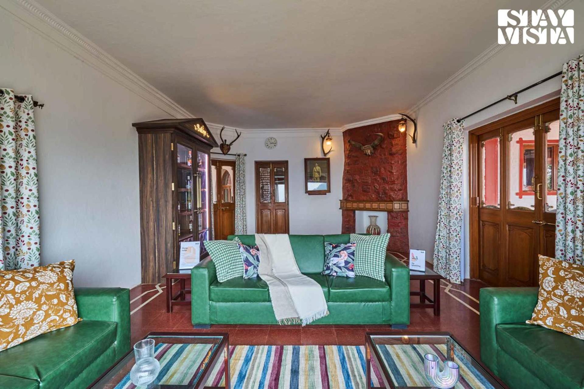 Stayvista At Cliffhanger Solitude With Balcony, Lawn Колхапур Екстериор снимка