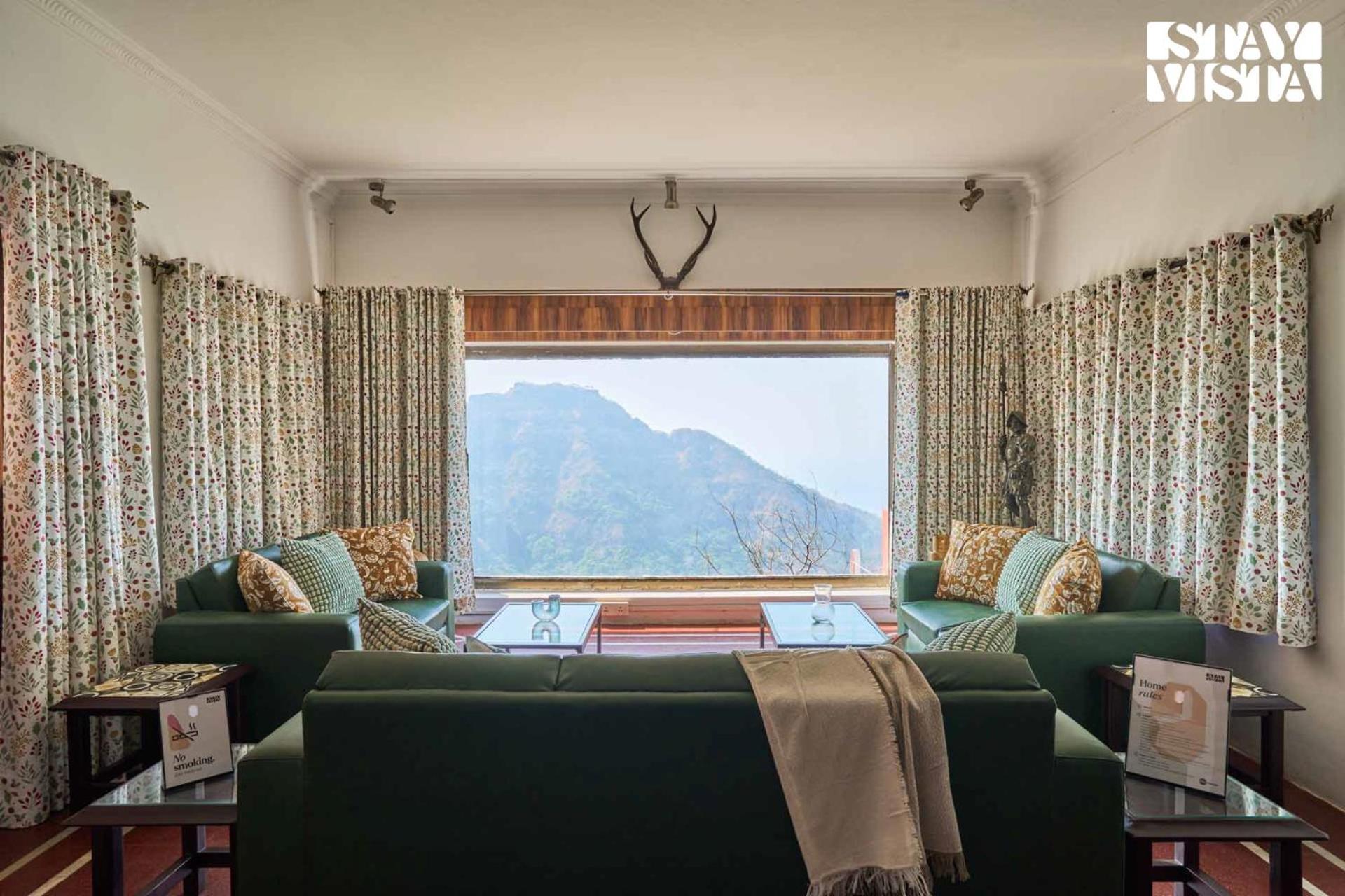 Stayvista At Cliffhanger Solitude With Balcony, Lawn Колхапур Екстериор снимка